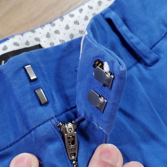 ☔️🔸️Jones New York Blue & Yellow Bumblebee Shorts Size 8 - Picture 5 of 8